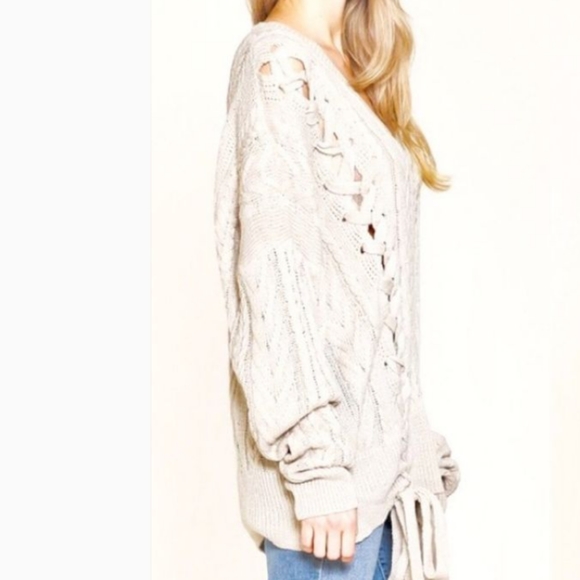 Wool Blend Double Lace Up Cable Knit Sweater Slouchy Boyfriend Fit Size Small - Picture 4 of 8